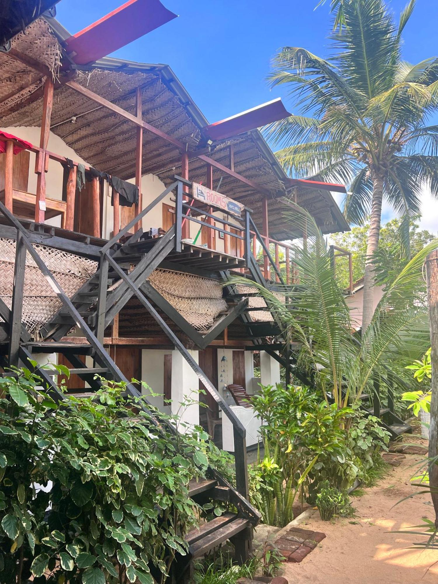Hostel Wave Hunters Arugam Bay Zewnętrze zdjęcie
