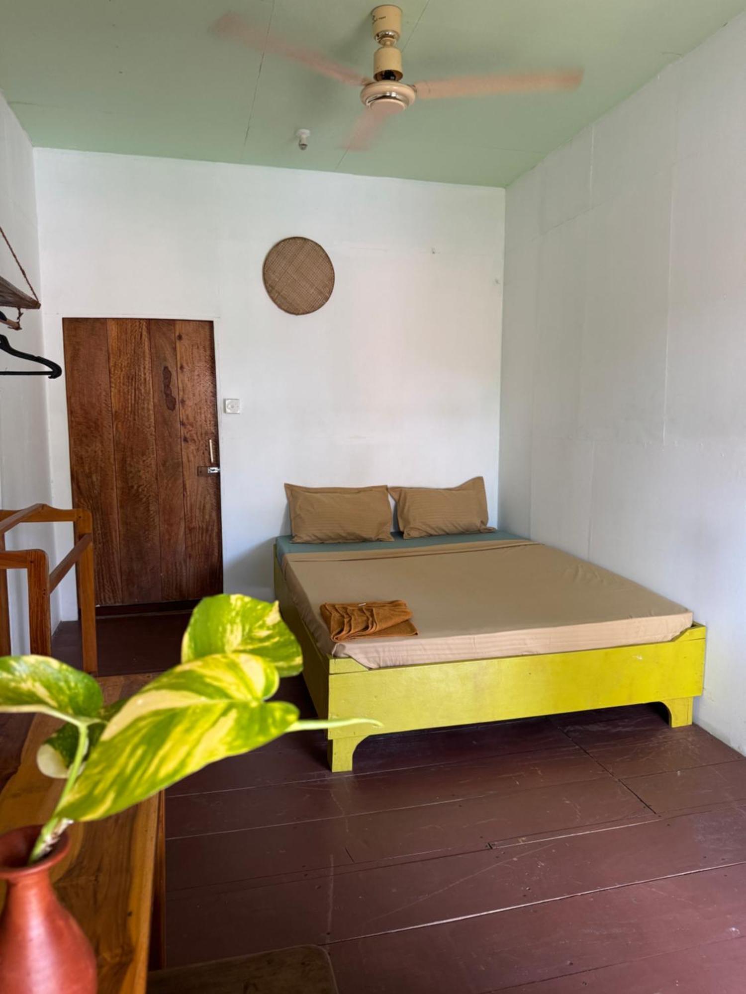 Hostel Wave Hunters Arugam Bay Zewnętrze zdjęcie