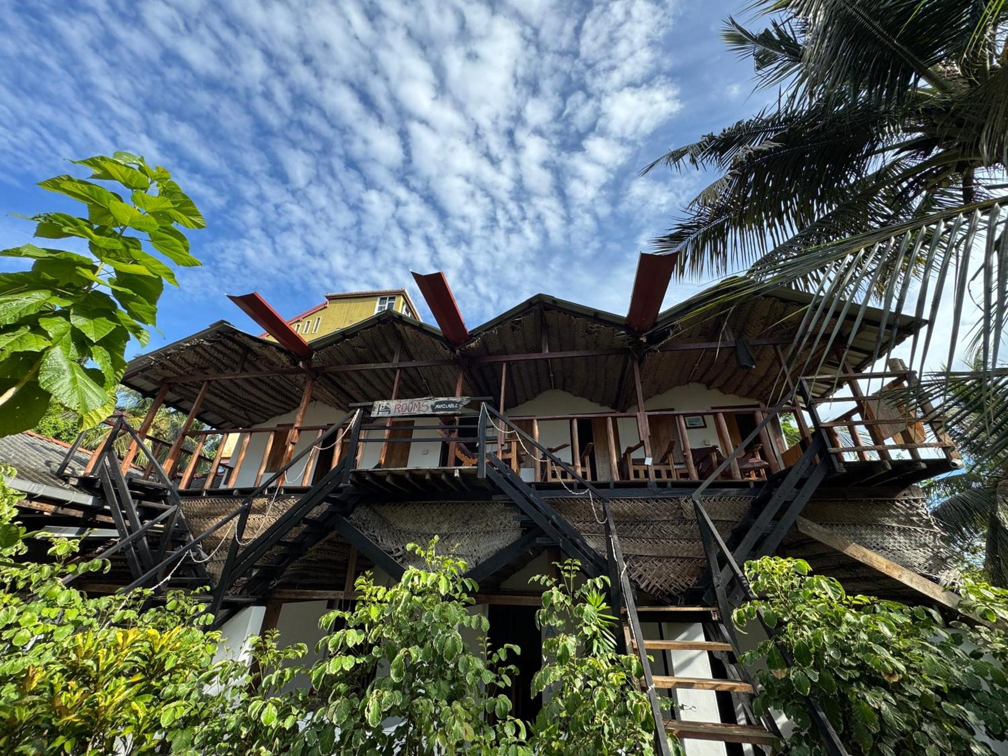 Hostel Wave Hunters Arugam Bay Zewnętrze zdjęcie